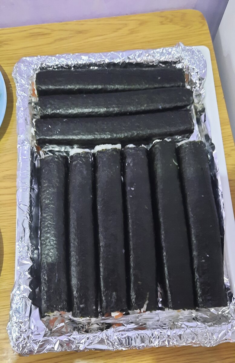 Вот такие роллы сегодня у меня получились) 