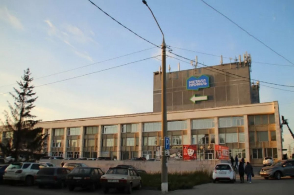    В Барнауле выставили на продажу ДК «Мотор»