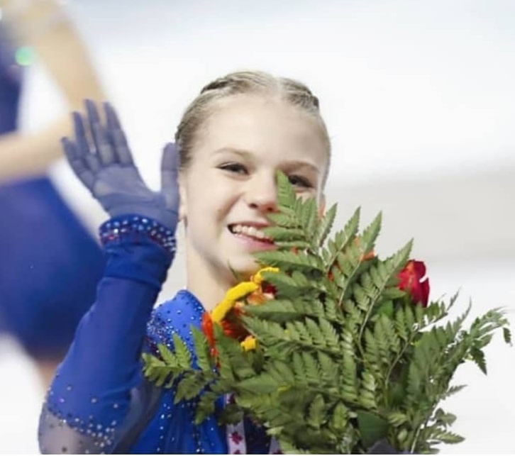 Счастливая Александра Трусова