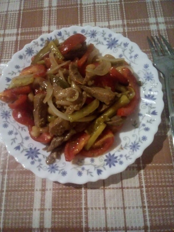 Вкус бесподобный. Без майонеза, но очень вкусный.