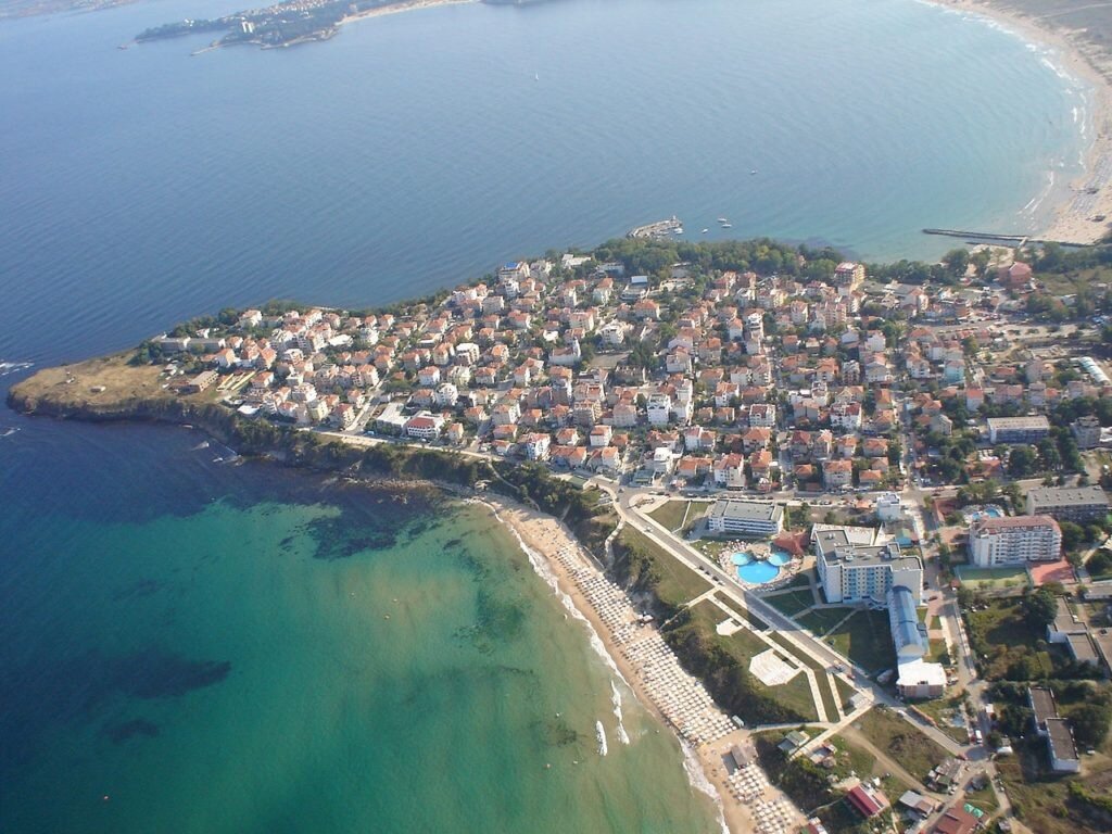 Приморско-Ахтарск с высоты птичьего полета