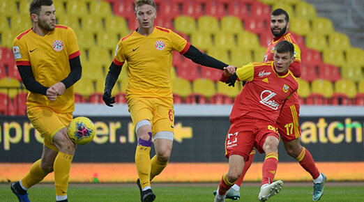 17 ноября, на Центральном стадионе в игре встретились две команды оружейных команды: «Арсенал» и «Химик-Арсенал». Игра закончилась ничьей.