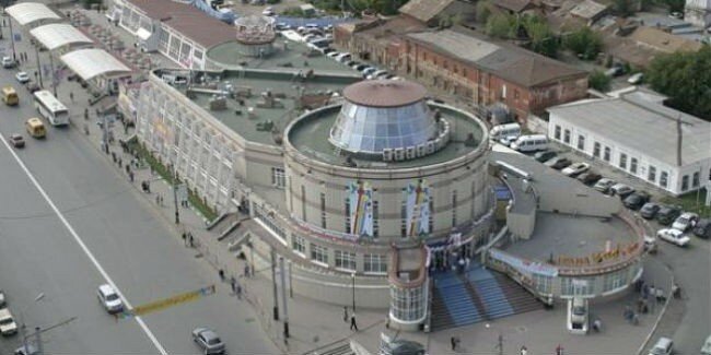 Омск. ТРК  «Летур»