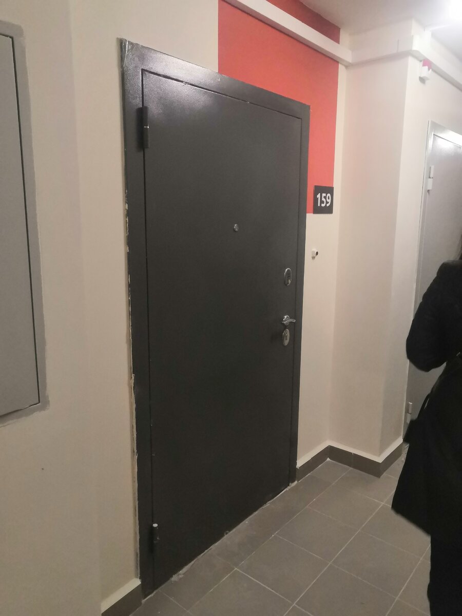 Входная дверь 