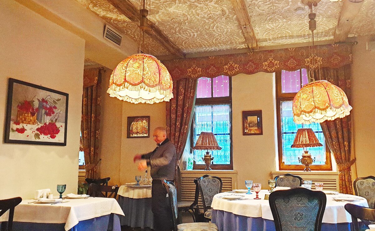 Гости могут ощутить себя дамами и господами :)