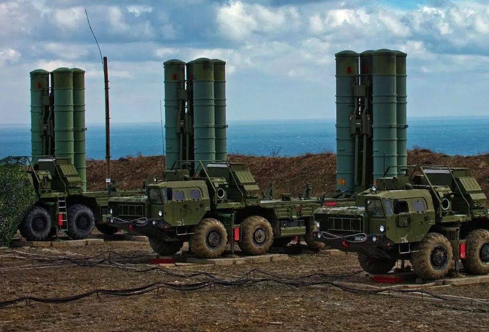 ЗРК С-400 - могучее оружие