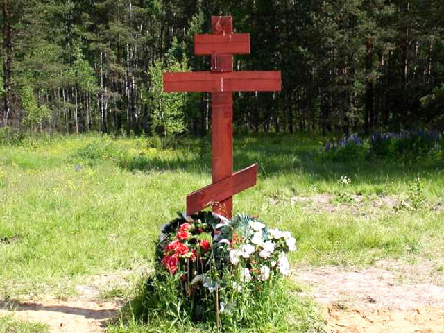 Где купить деревянный крест на могилу?