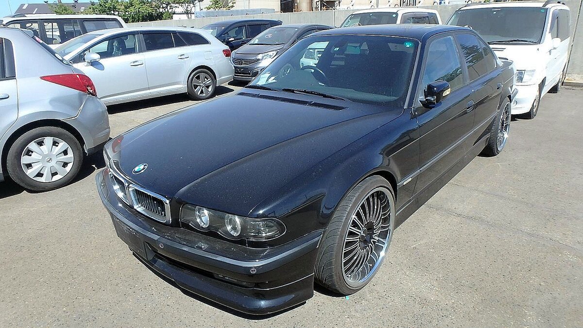 BMW 7 SERIES E38. 740i M-SPORT