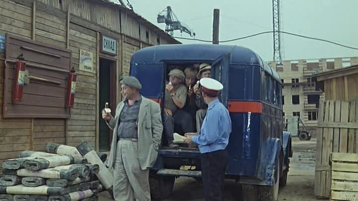Операция "Ы" и другие приключения Шурика