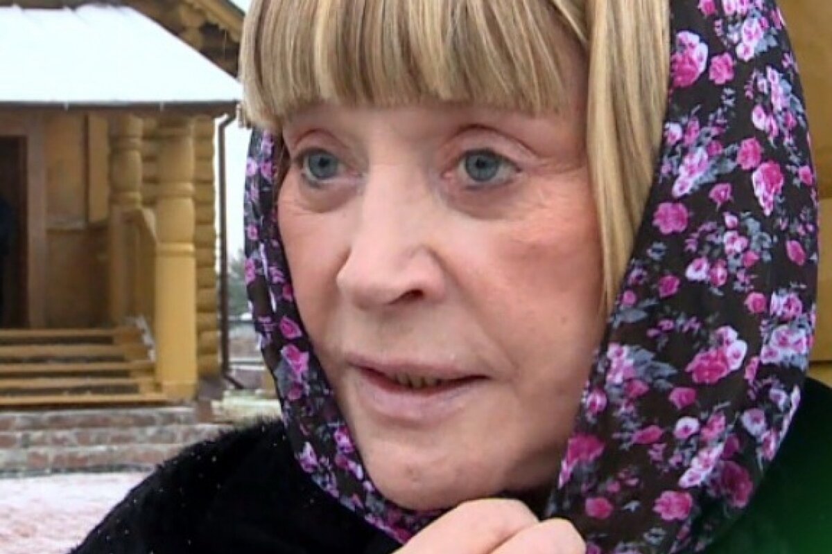 Защитим старушку от грязных лап Путина!