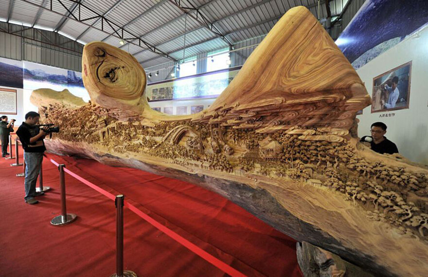 https://www.boredpanda.com/longest-wooden-sculpture-zheng-chunhui