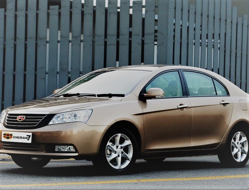 10) Geely E7