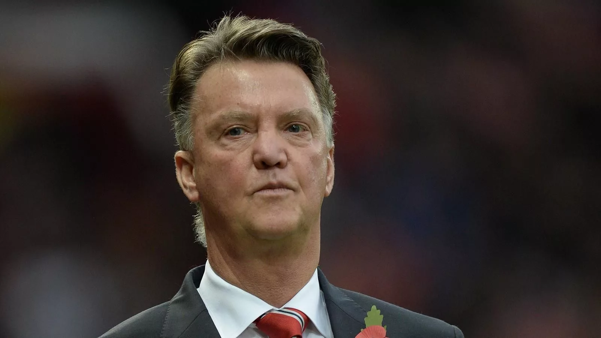 Фото из интернета.Луи Ван Гал