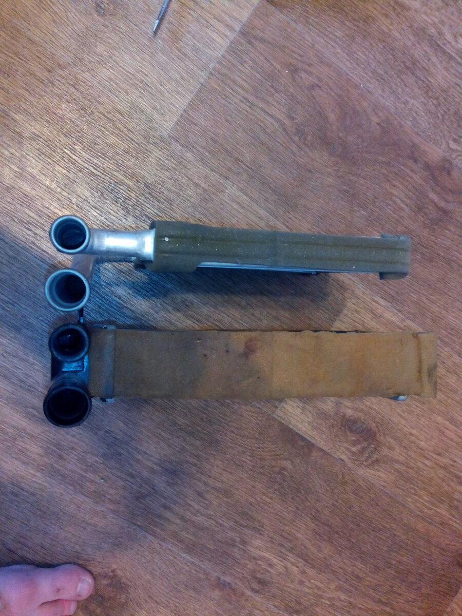 Сравнение радиаторов Гранты и Калины. фото взято с https://a.d-cd.net/a3dcc21s-960.jpg