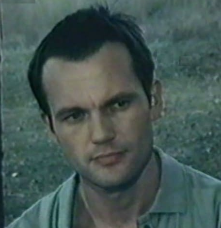 Андрей Хворов в фильме «Мужская компания». Кадр из фильма