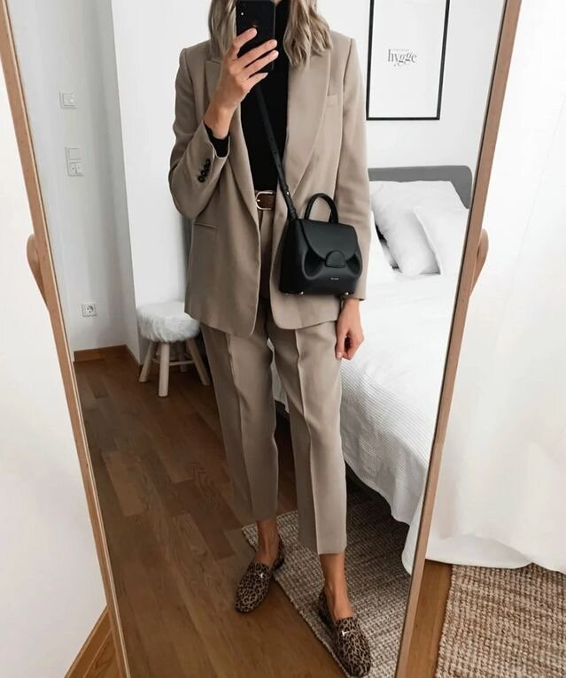 Классический костюм 