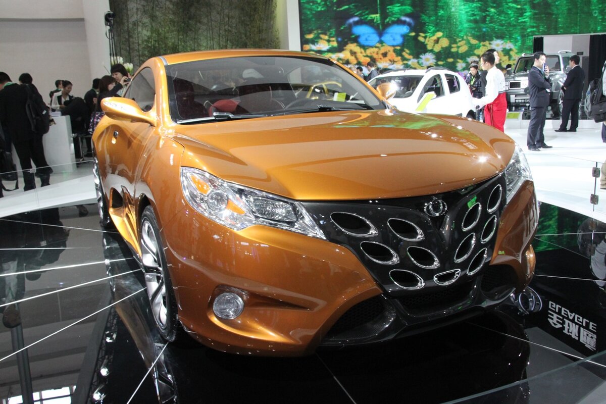 Китайские машины Geely Tugella