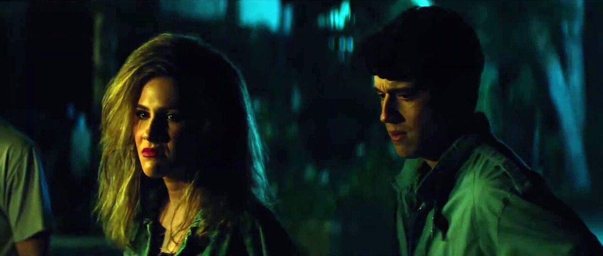 Кадр из фильма "Звонок из подземелья"