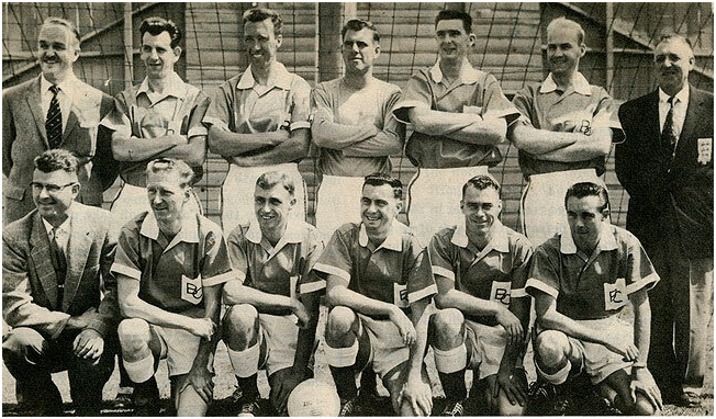 старая футбольная команда