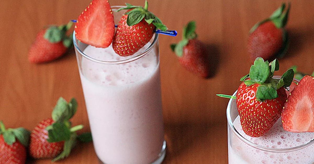 Клубничный протеиновый коктейль