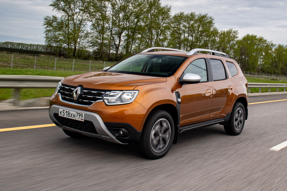 Рено дастер 2.0 видео. Renault Duster 1 поколение. Тест драйв Рено Дастер. Рено Дастер 2 поколения фото.