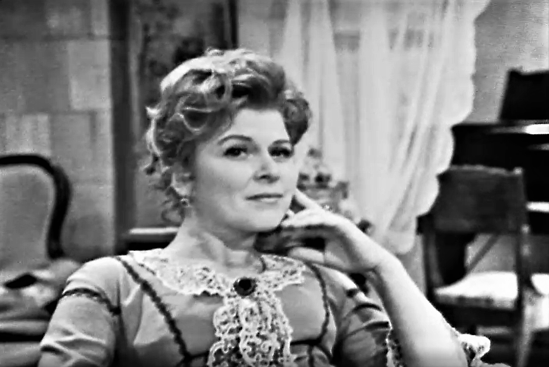 Кадр из телеспектакля "Провинциалка" (1969)