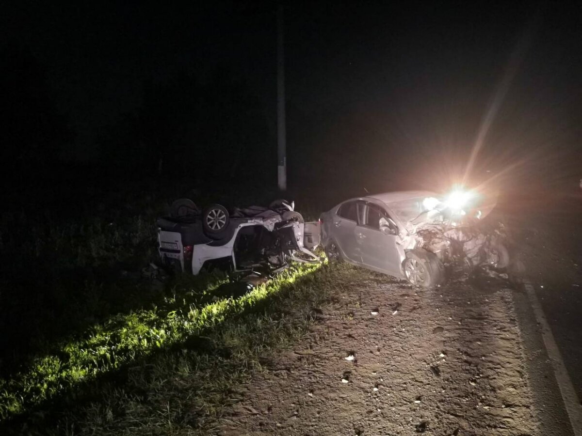 ДТП В Саратовской области вчера на трассе Татищевский район. Аварии Татищевский район Саратовская область. ДТП Саратовской области вчера на трассе Татищево. ДТП Татищевский район вчера.