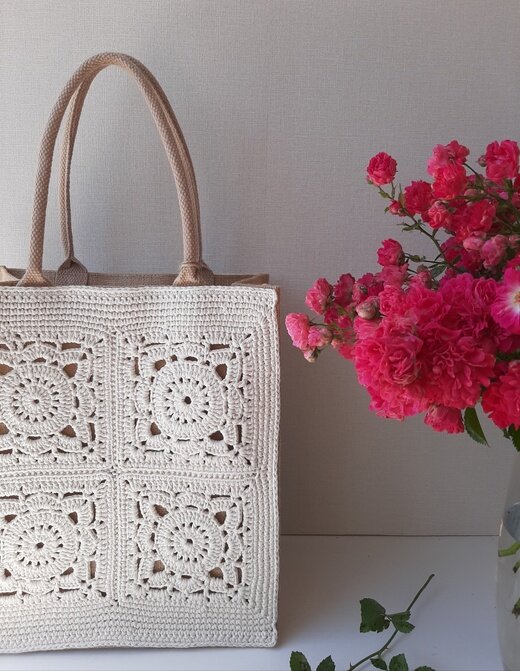 источник фото vk.com/marina.vyazhet.sumki 