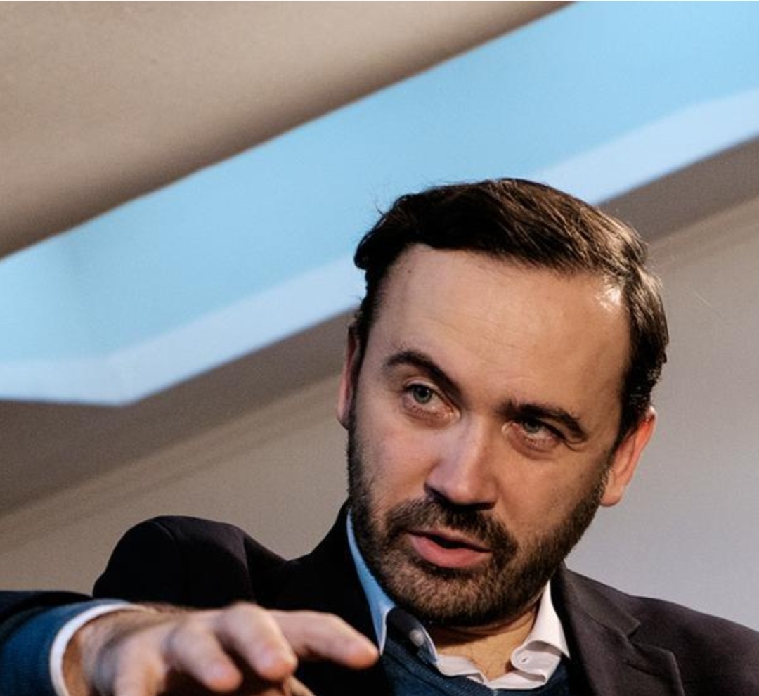 Илья Пономарев западный куратор эмиссара Николая Степанова, осуществляющего план Далласа