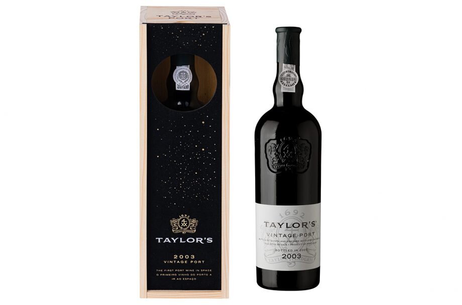Подарочная коробка Taylor 2003 Vintage Port (Источник - www.decanter.com)