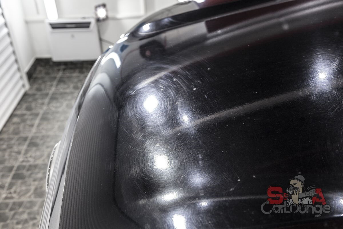 Всего через год автомобиль в ПВХ пленке приобретает такой вид...