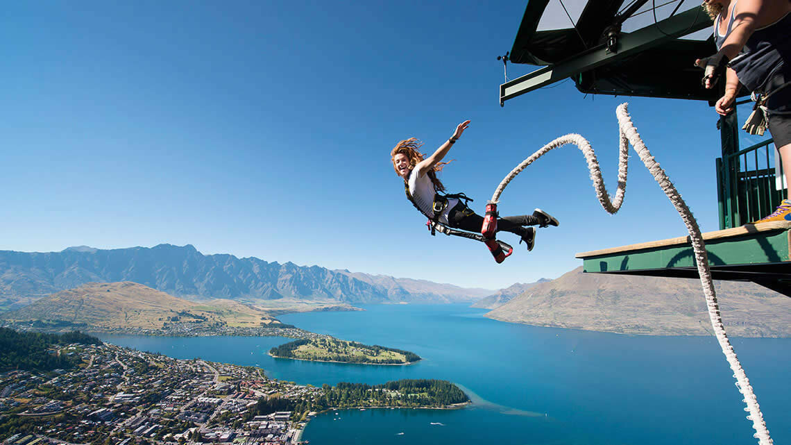 Экстремальный это. Bungee jumping a.j.Hackett. The Legend of the Origin of Bungee jumping прохождение. I have visited New Zealand when i decided to try Bungee jumping.