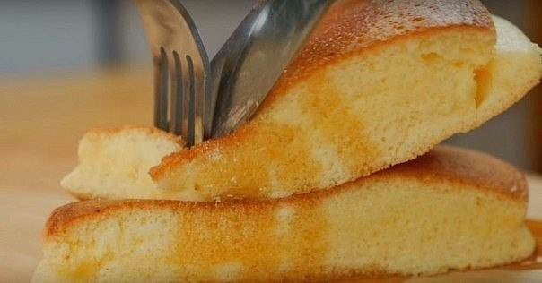 Ингредиенты:                                                                                                                                                                                           5 яиц
60 г муки
70 г сахара
2 г разрыхлителя
1 ч. л. ванильного экстракта
щепотка соли