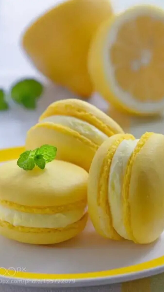 Макаронс с лимонным кремом