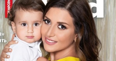 Жасмин со своим сыном Мироном