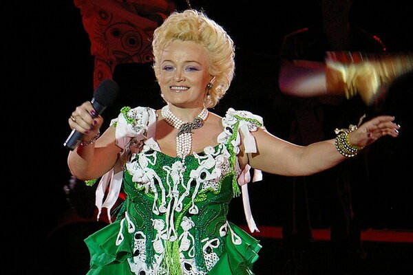 «Вот это царский дворец!» - дом 60-летней Надежды Кадышевой