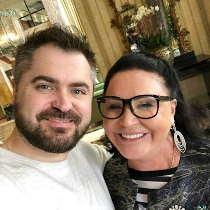 с кем живёт бабкина надежда в настоящее время. бабкина надежда и гор. надежда бабкина и евгений гор 2020. надежда бабкина и евгений гор 2021. бабкина с кем сейчас живет.