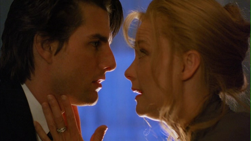 кадр из фильма "С широко раскрытыми глазами"