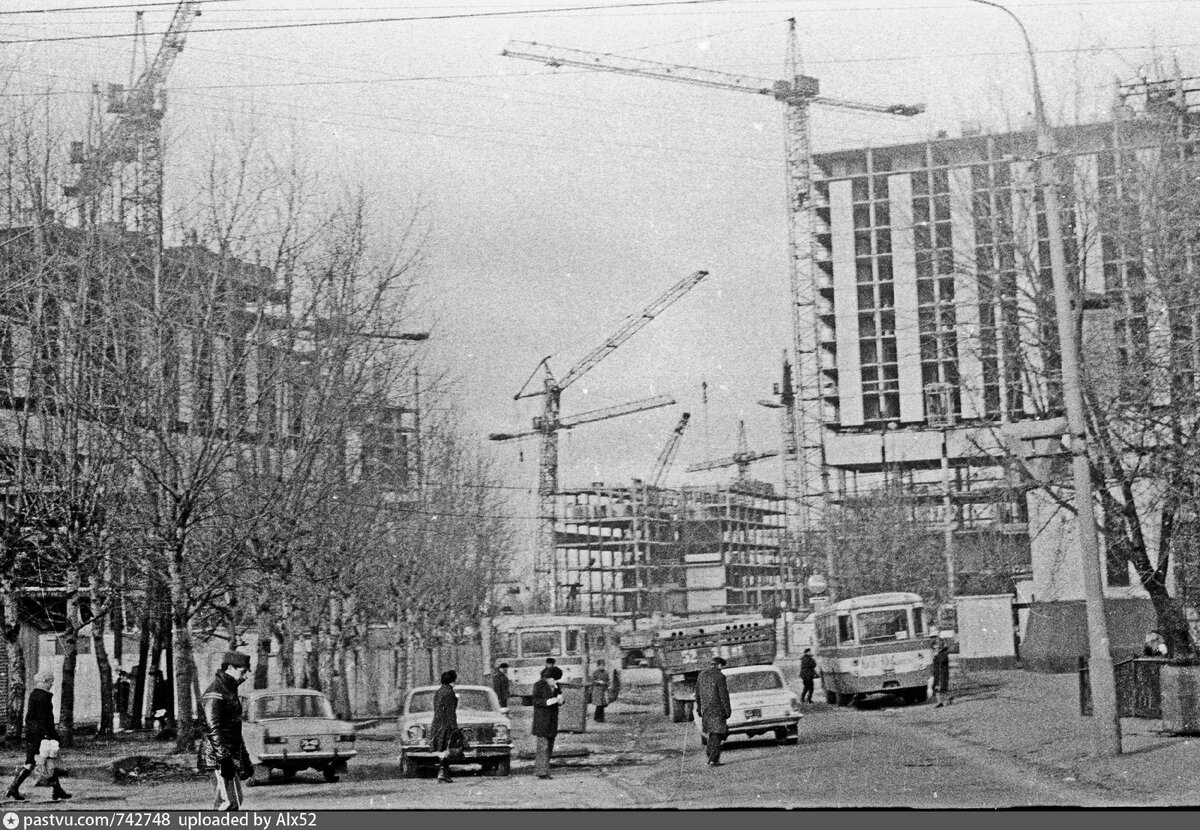 История самой крупной гостиницы Европы | О Москве нескучно | Дзен