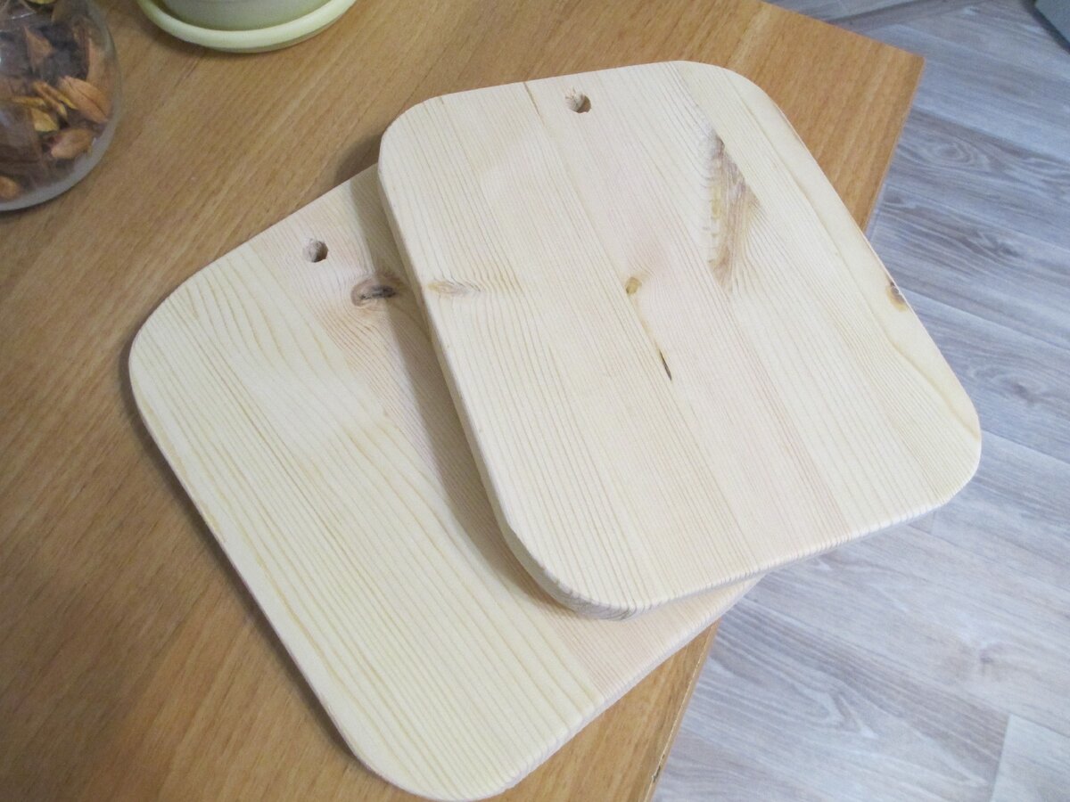 Отшлифованные  разделочные  доски