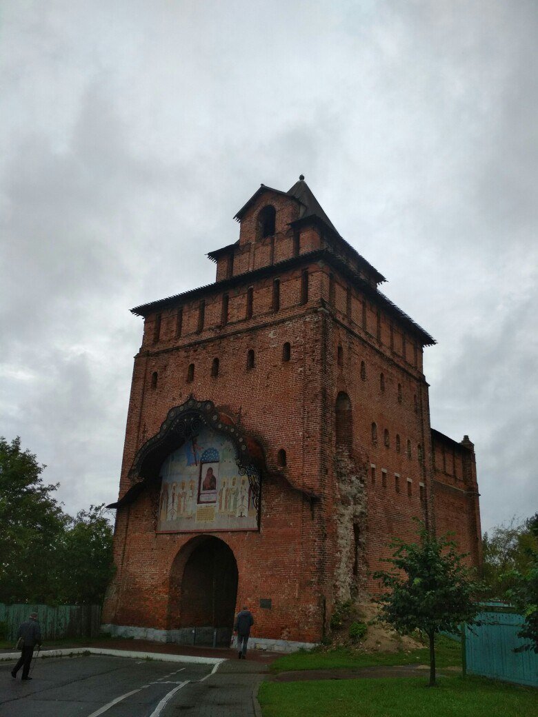 Пятницкие ворота Коломенского кремля