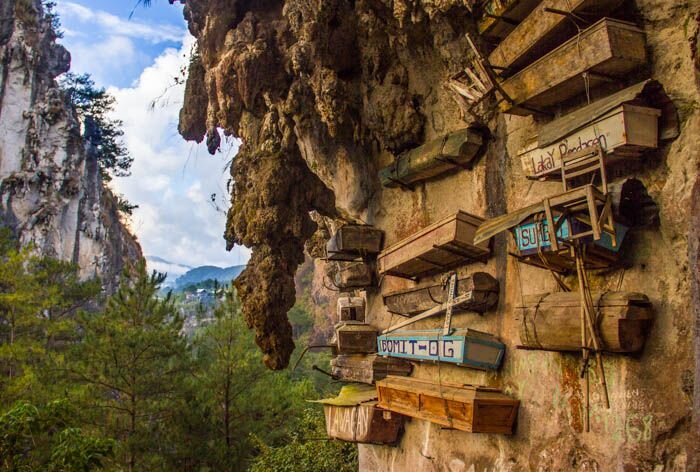 В каждой стране свои традиции...