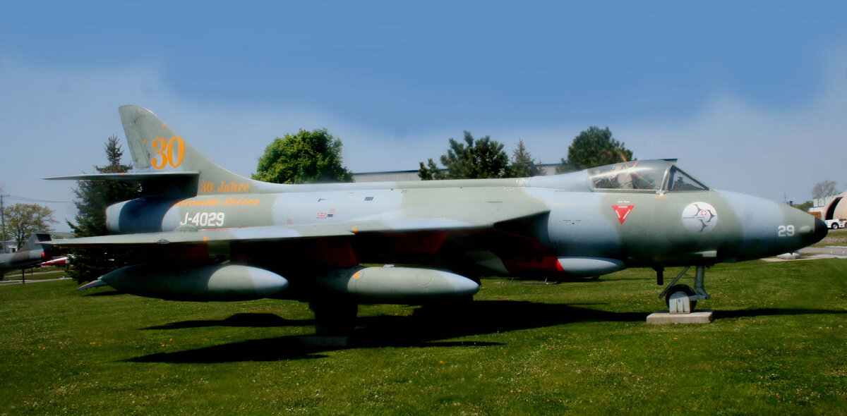 Hawker Hunter F.58