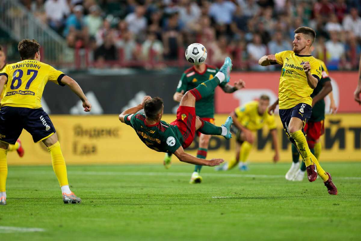 Эпизод матча "Локомотив" - "Ростов". Фото - ФК "Локомотив".