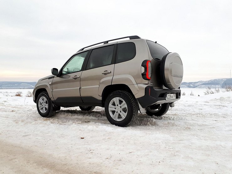     У дилеров LADA появилась улучшенная комплектация Niva Travel Фото: АвтоВзгляд