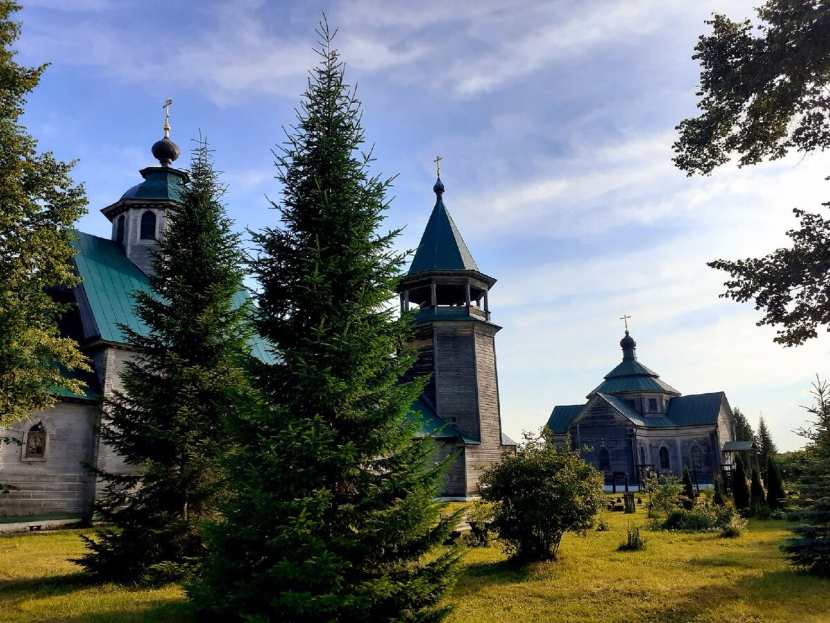 Село Троицкое. Деревянная Церковь в США.