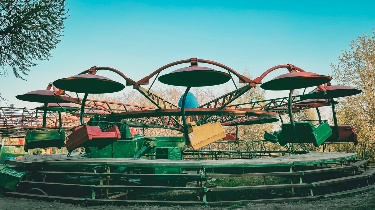     Ведомство начало проверку в парке 30-летия ВЛКСМ.