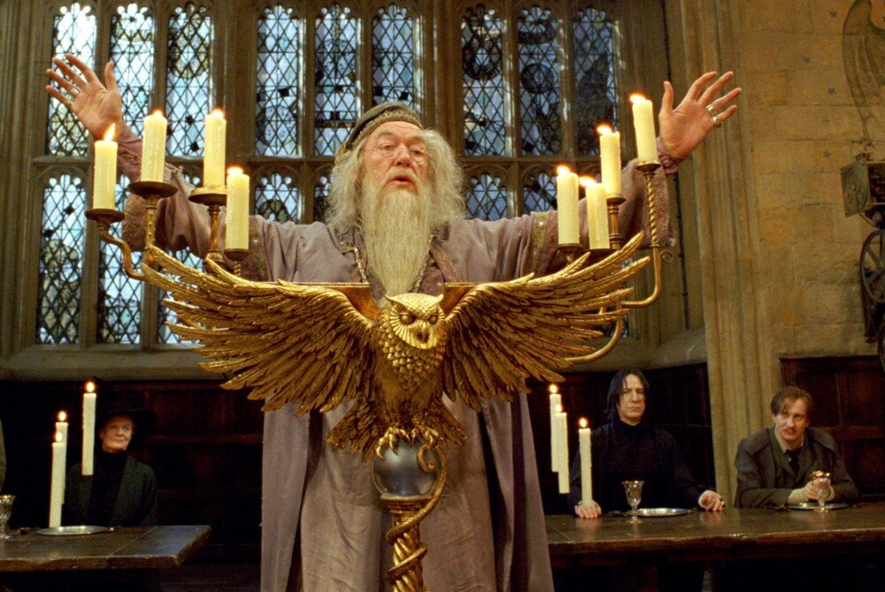     Майкл Гэмбон, кадр из фильма «Гарри Поттер и узник Азкабана» (2004)