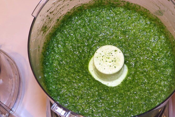 Как сохранить укроп на зиму: чесночно-укропный соус | Секреты домашнего консервирования укропа