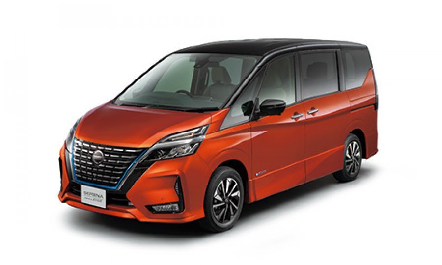 Новый минивэн Nissan Serena поступает в продажу